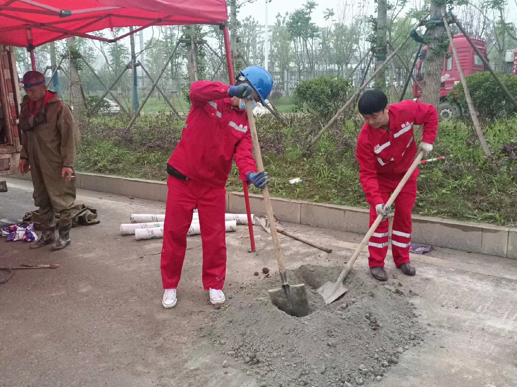 汨罗管道疏通哪家好】及时进行市政管道清淤